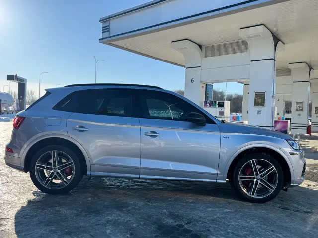 Audi SQ5 - фото 4