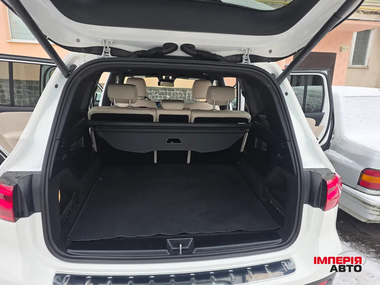 Mercedes-Benz GLB - фото 7