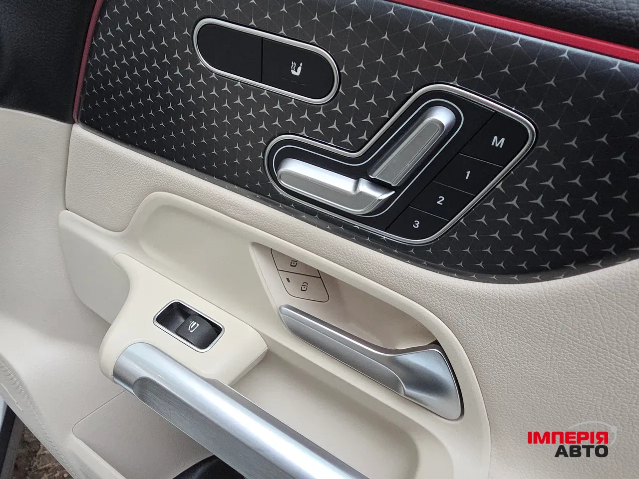 Mercedes-Benz GLB - фото 19