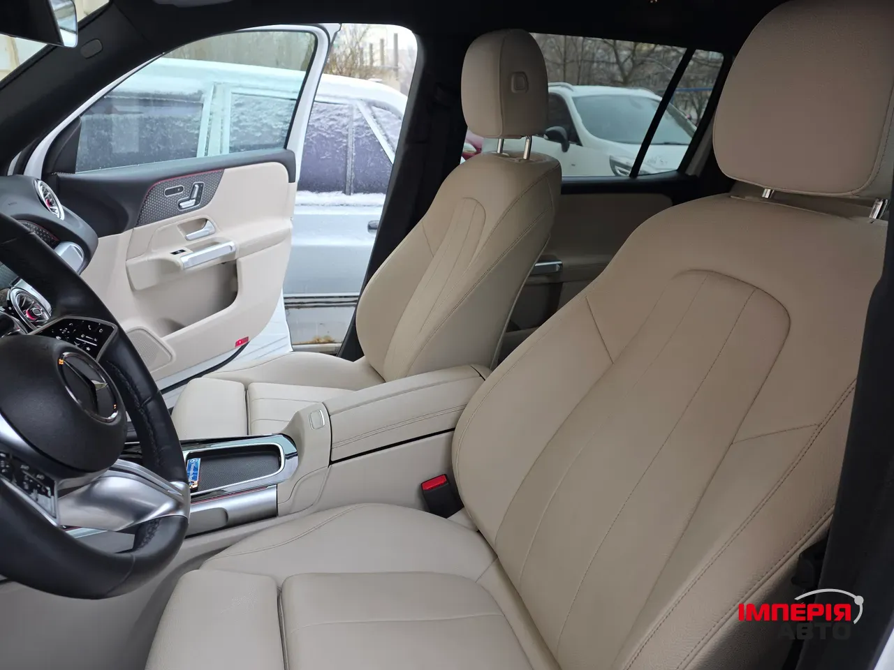 Mercedes-Benz GLB - фото 32