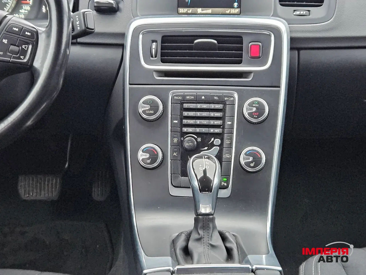 Volvo S60 - фото 25