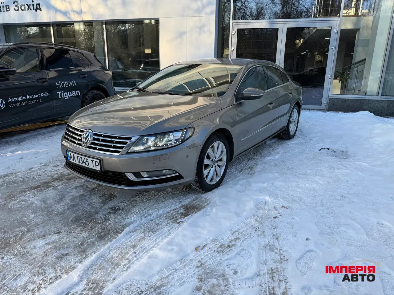 Volkswagen Passat CC - фото 3