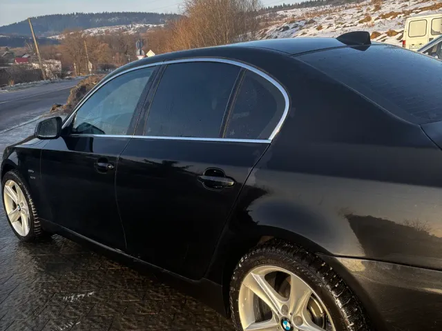 BMW 5 серії - фото 3