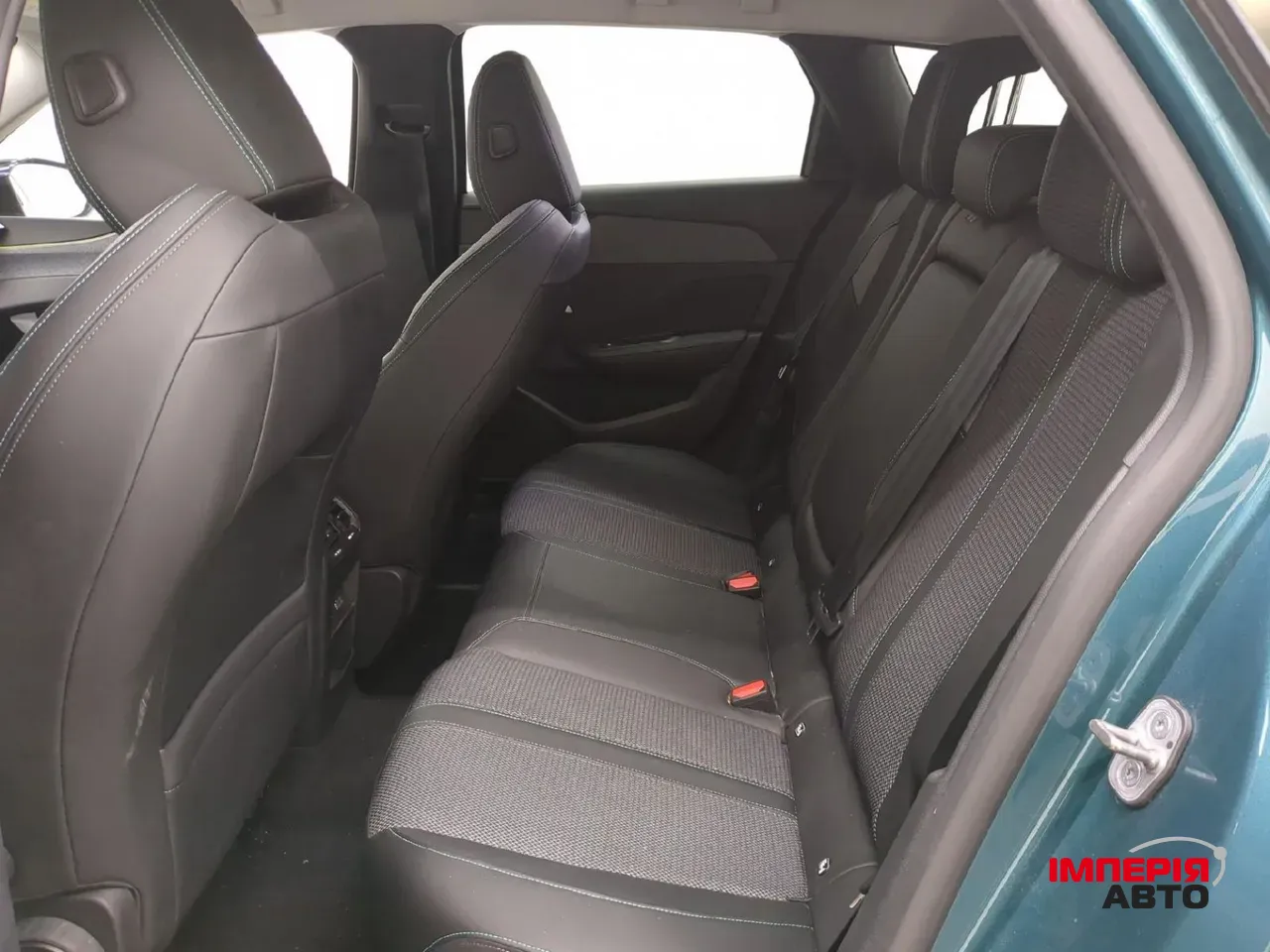 Peugeot 308 - фото 7