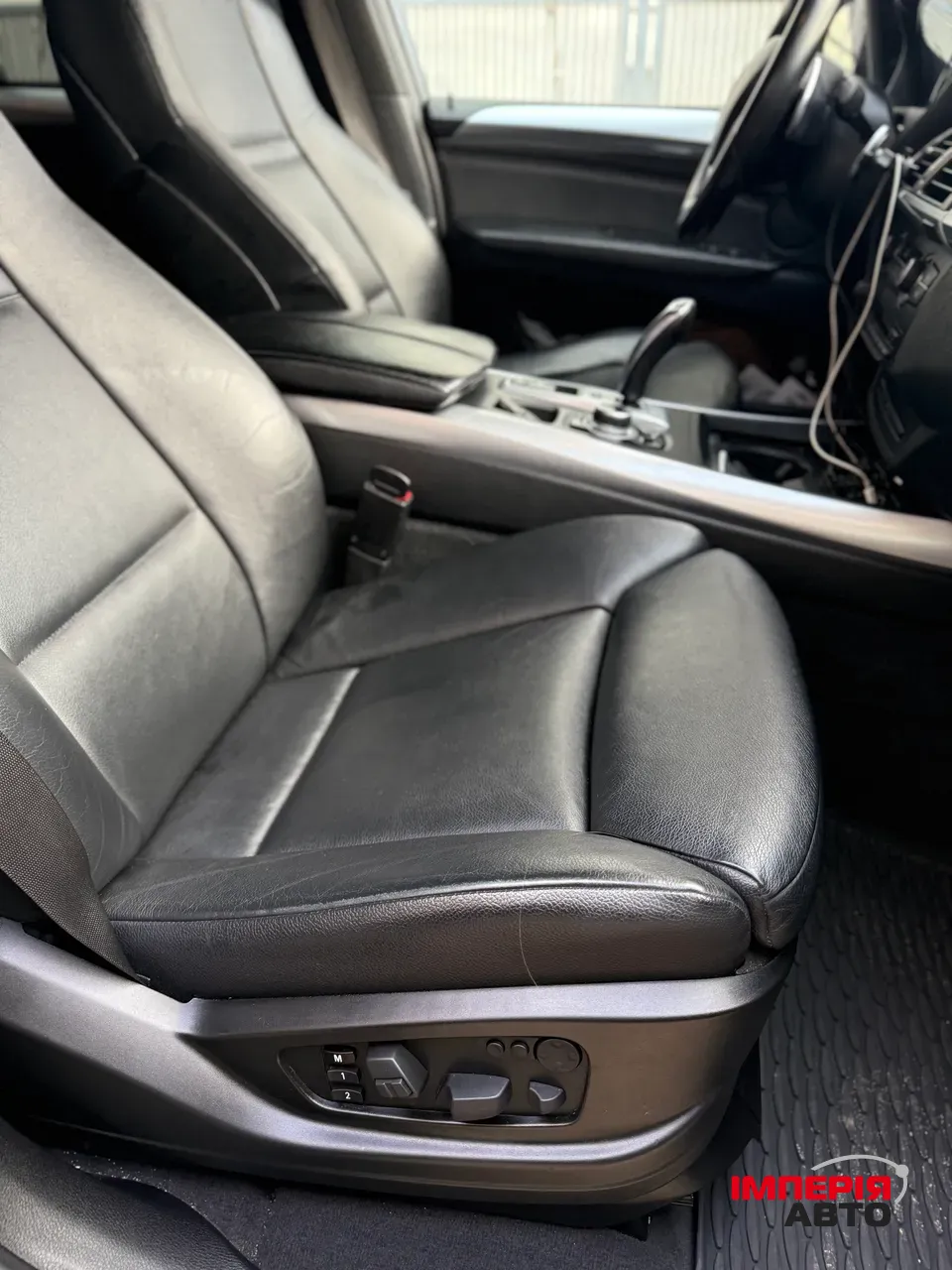 BMW X5 - фото 14