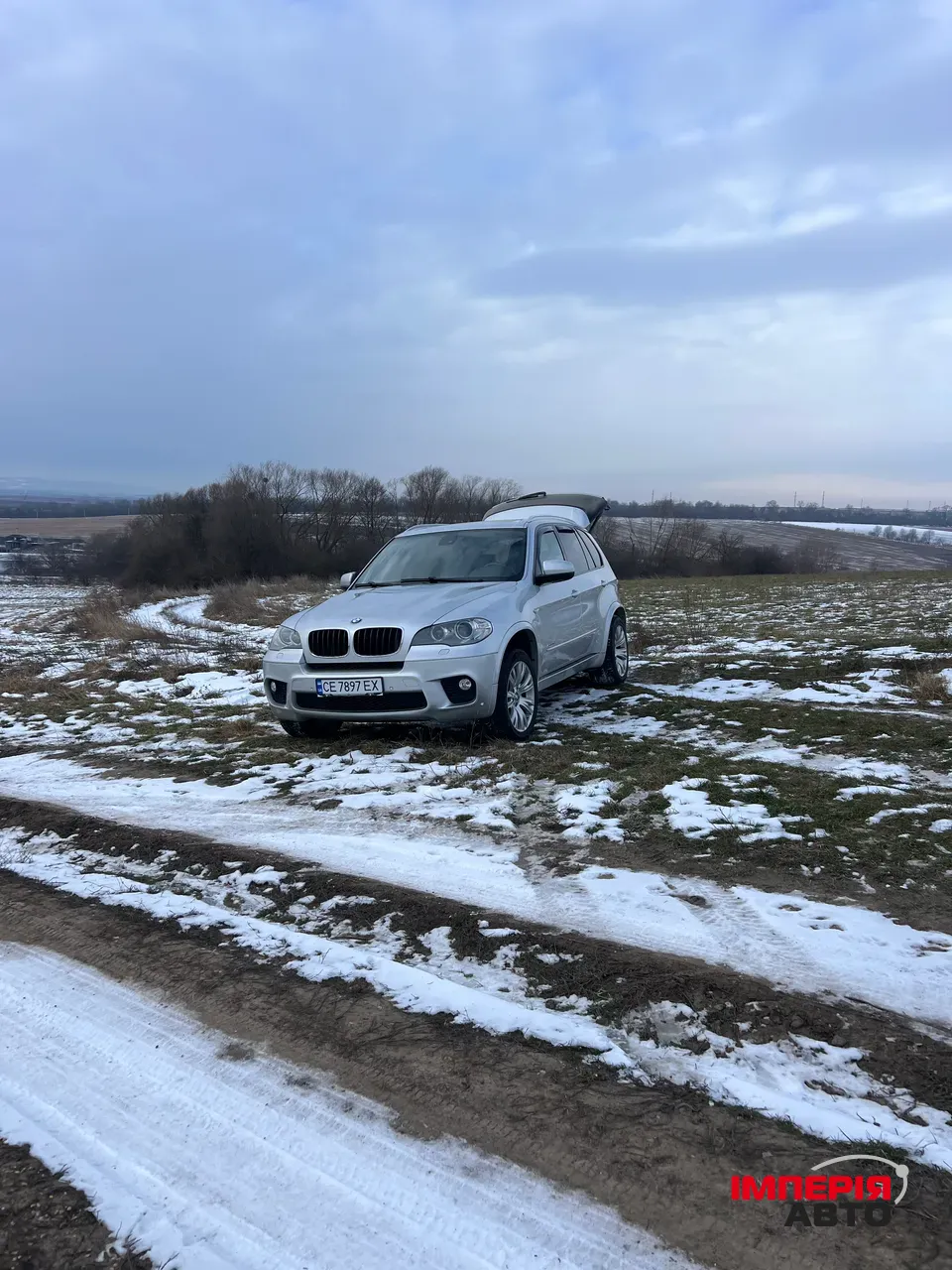 BMW X5 - фото 6