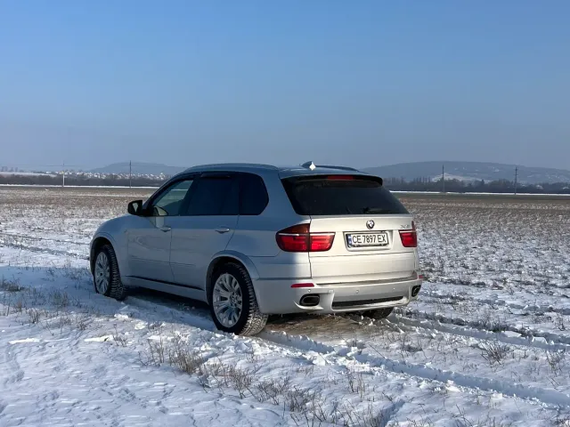 BMW X5 - фото 3