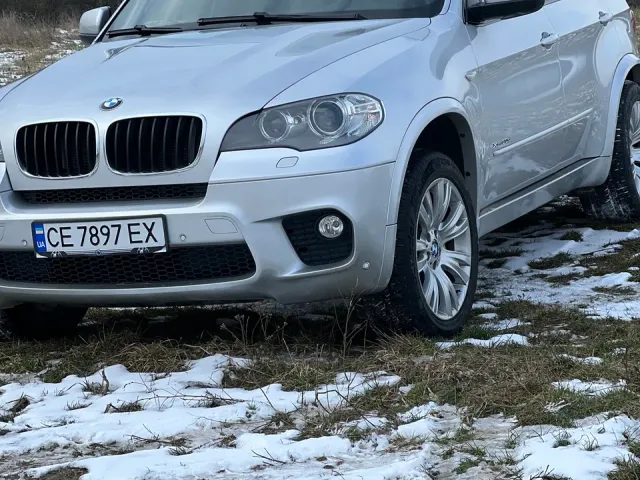 BMW X5 - фото 5