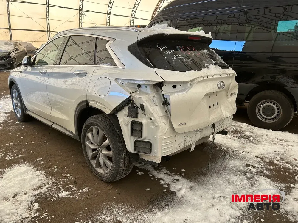 Infiniti QX50 - фото 4