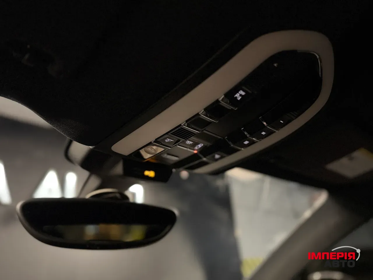 Porsche Macan - фото 28