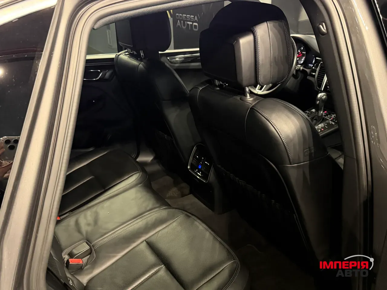 Porsche Macan - фото 35