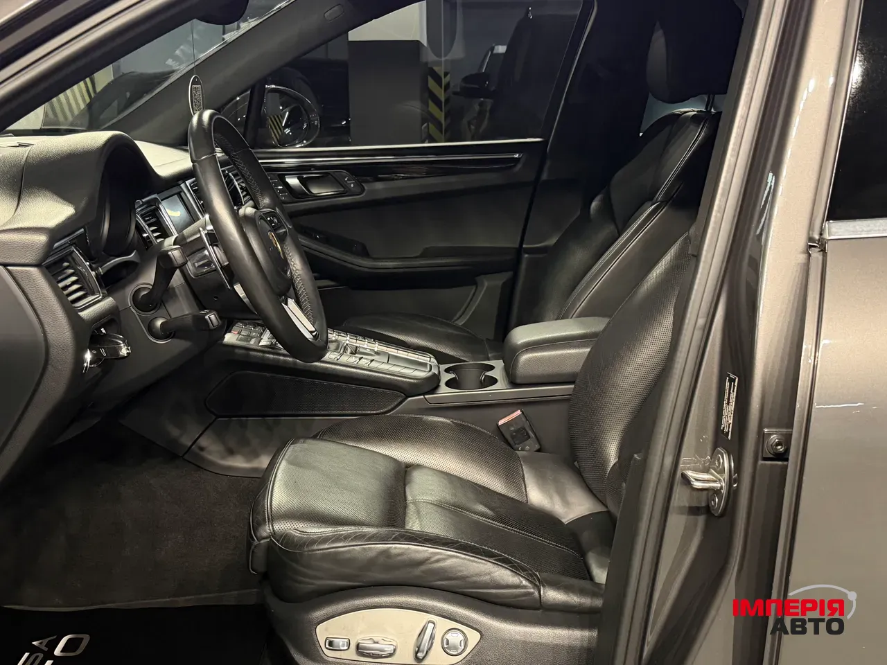 Porsche Macan - фото 18