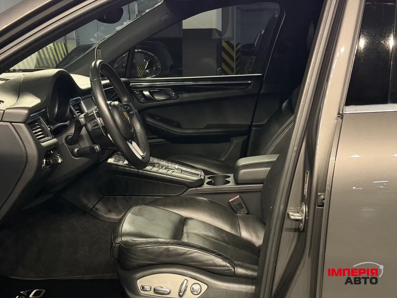 Porsche Macan - фото 17