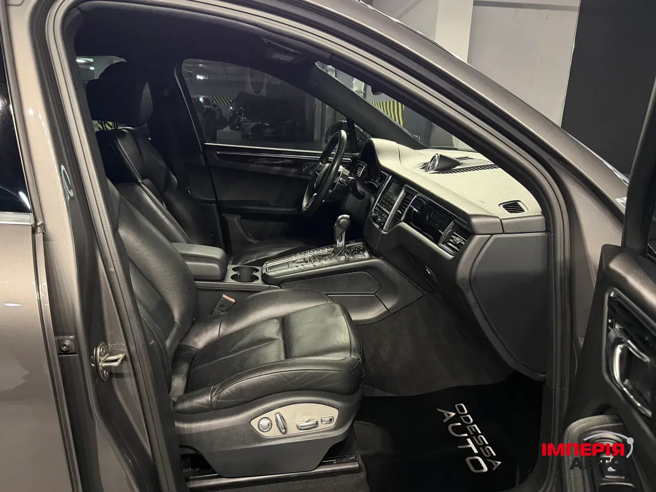 Porsche Macan - фото 32