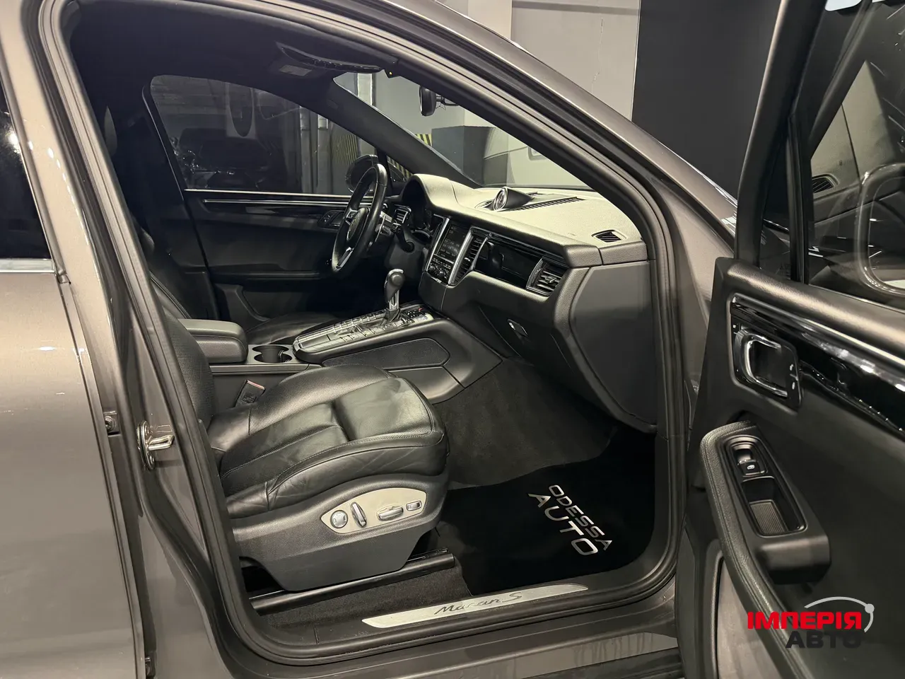 Porsche Macan - фото 34