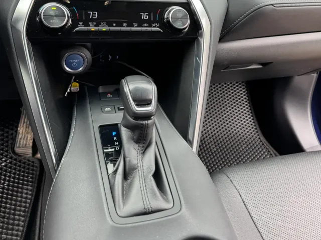 Toyota Venza - фото 5