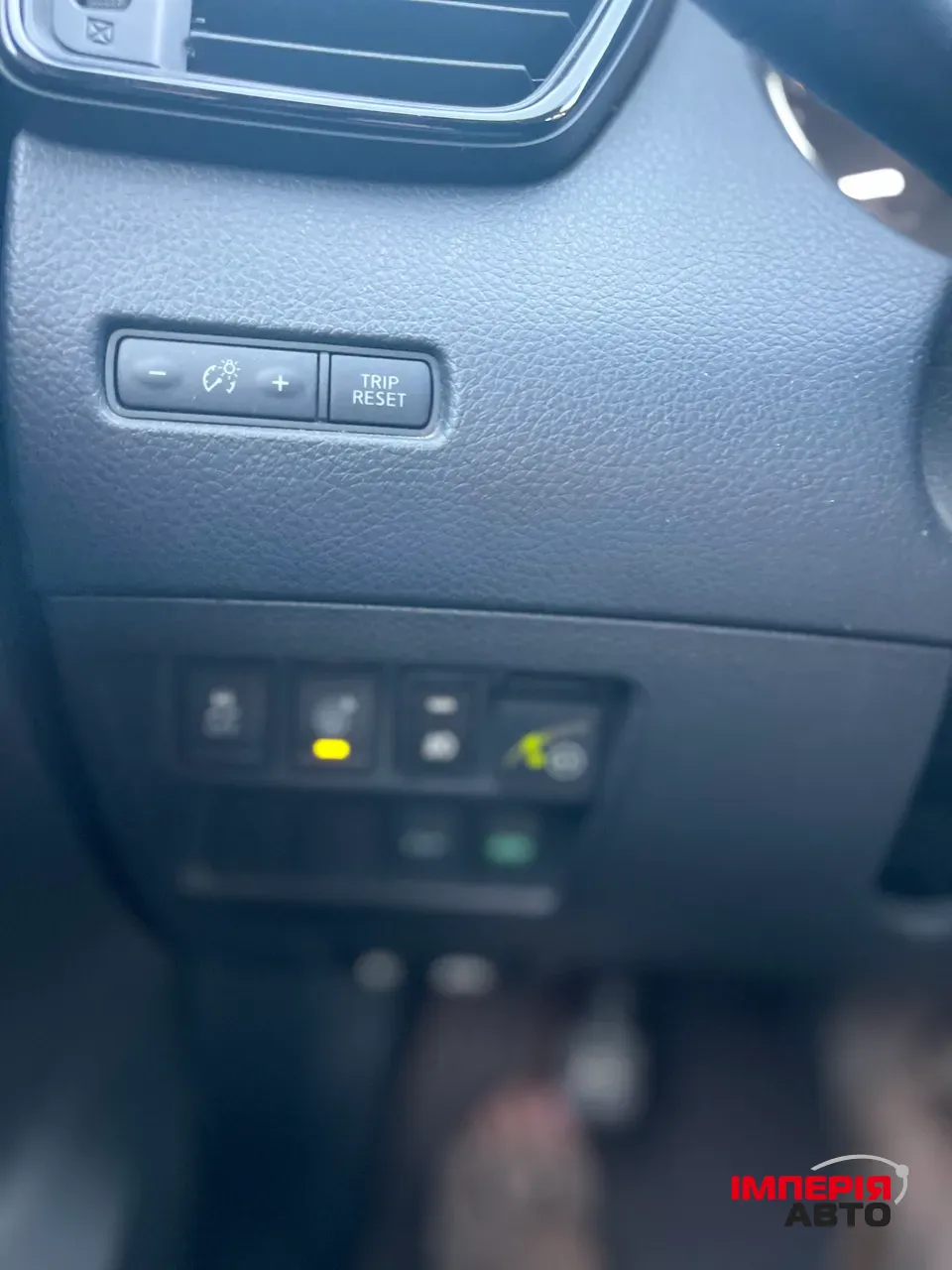 Nissan Rogue - фото 8