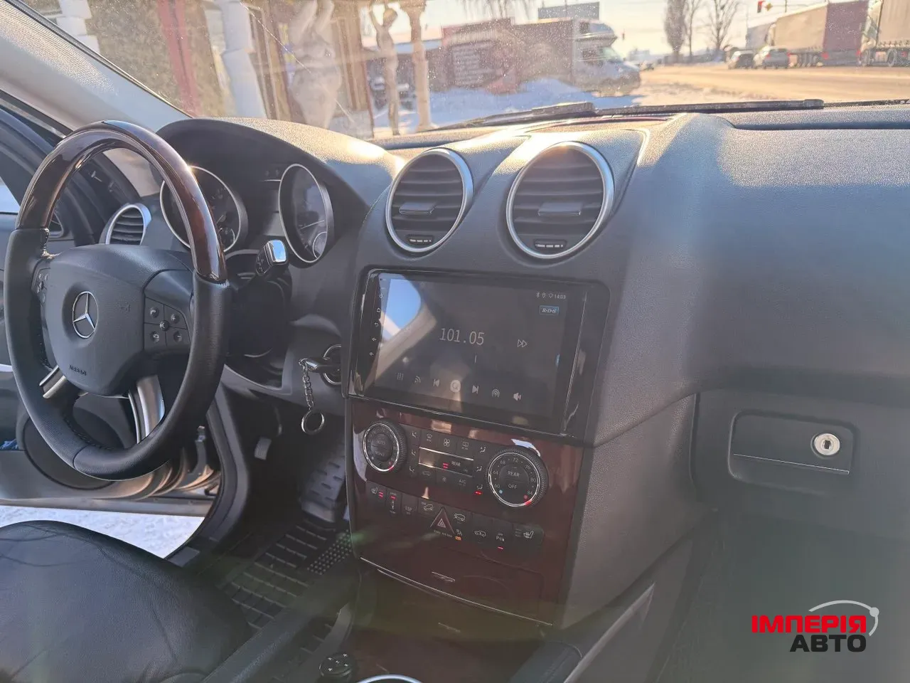 Mercedes-Benz M-Класс - фото 16