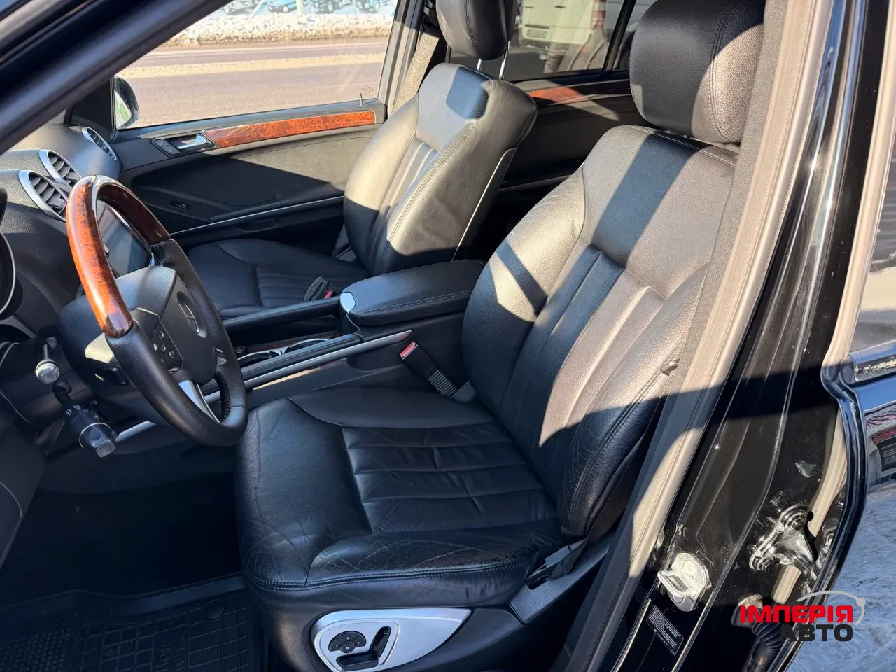 Mercedes-Benz M-Класс - фото 18