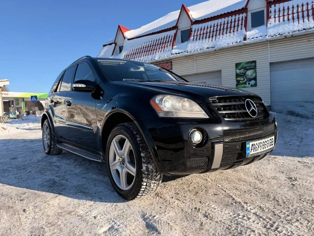 Mercedes-Benz M-Класс - фото 1