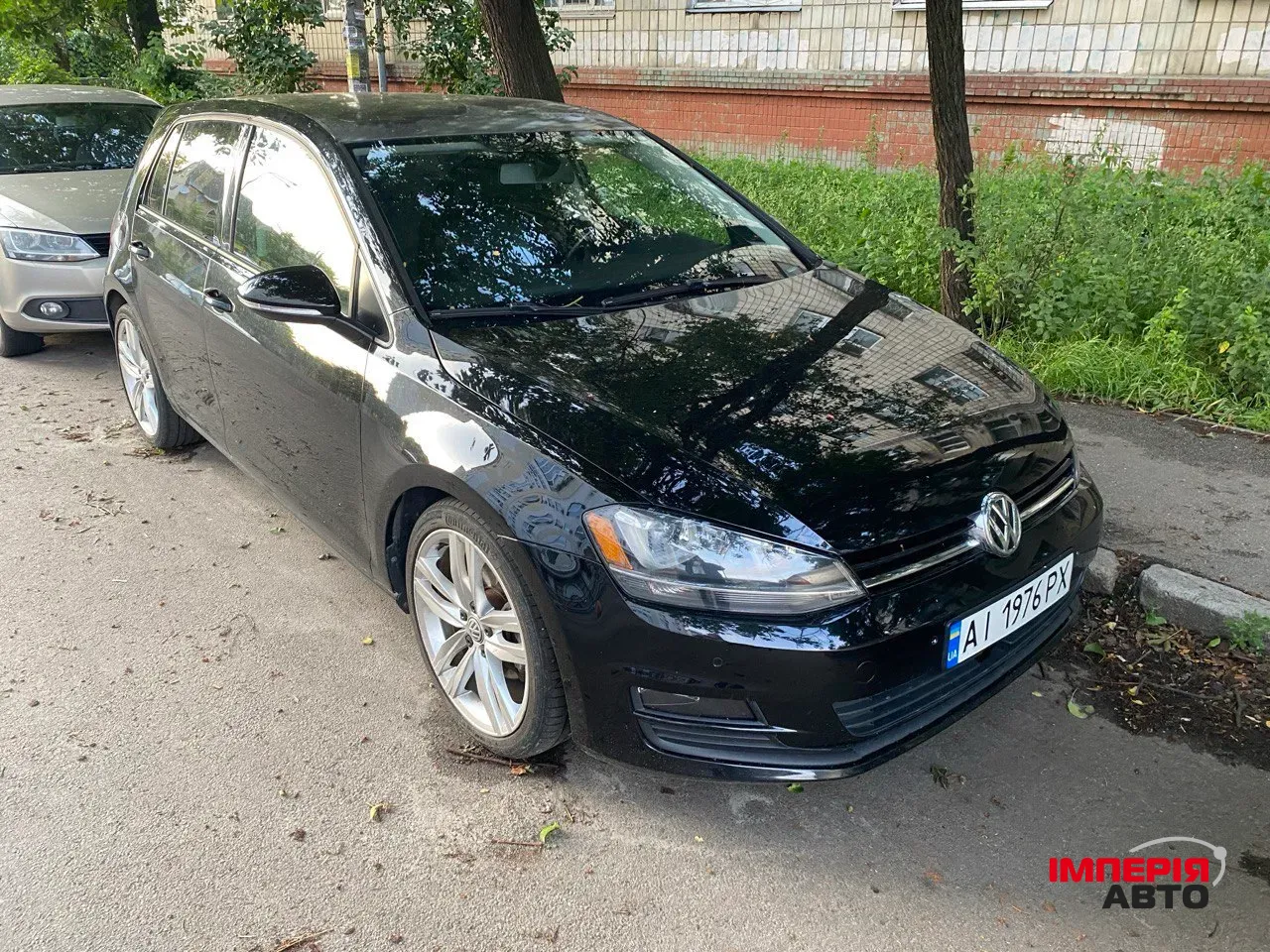 Volkswagen Golf - фото 1