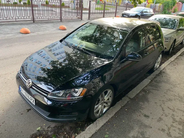 Volkswagen Golf - фото 2