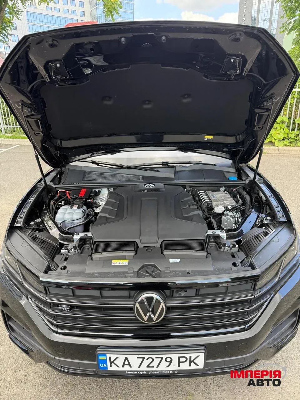 Volkswagen Touareg - фото 5