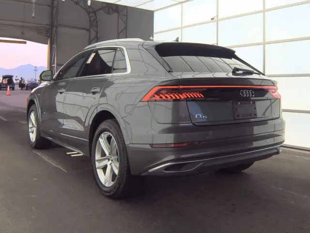 Audi Q8 - фото 4