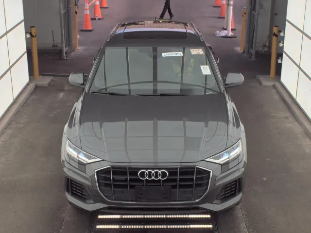 Audi Q8 - фото 2