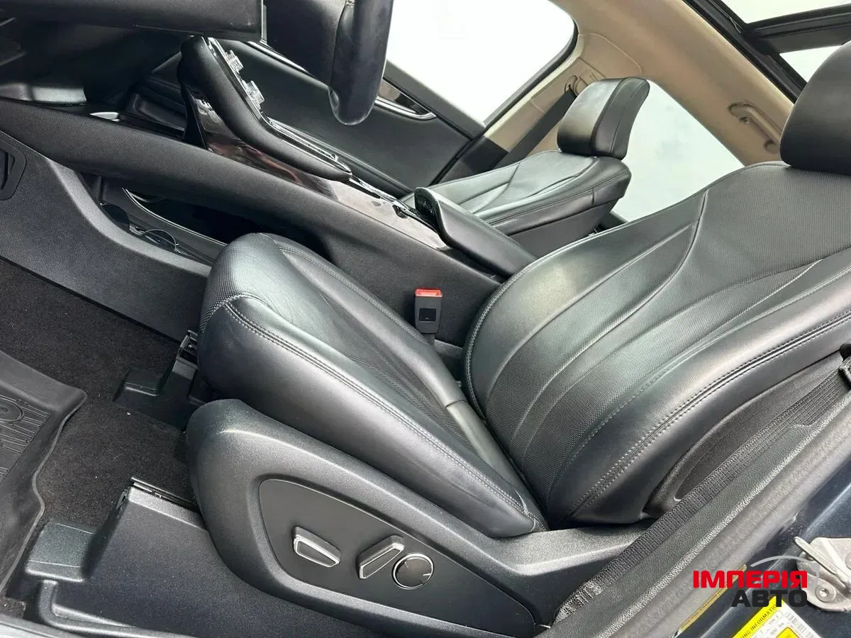 Lincoln Nautilus - фото 11