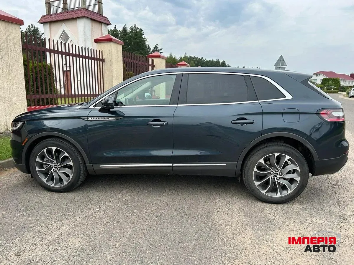 Lincoln Nautilus - фото 3