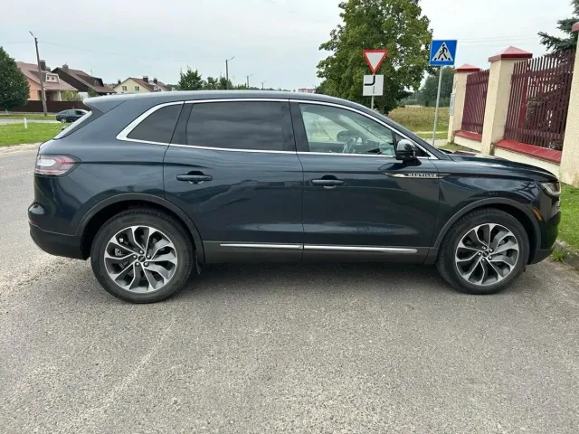 Lincoln Nautilus - фото 4