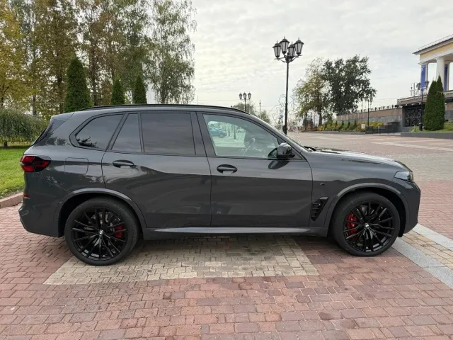 BMW X5 - фото 3