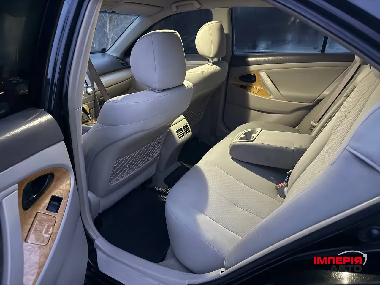Toyota Camry - фото 11