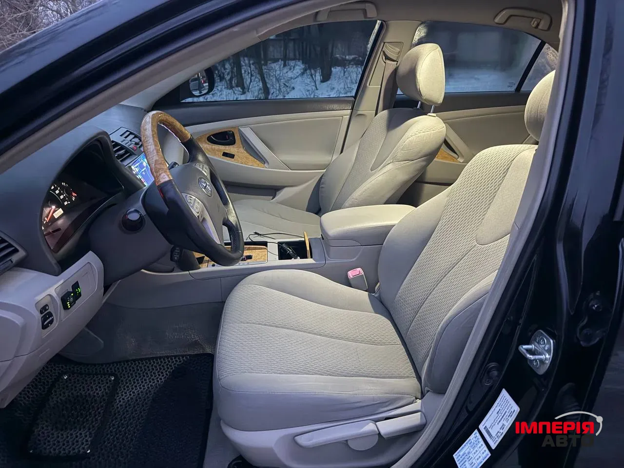 Toyota Camry - фото 9