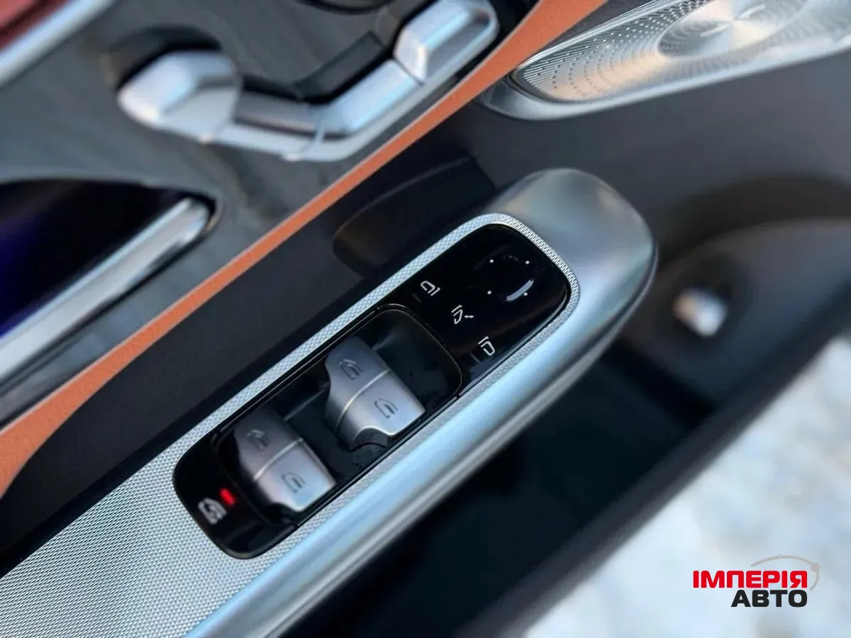 Mercedes-Benz GLC - фото 12