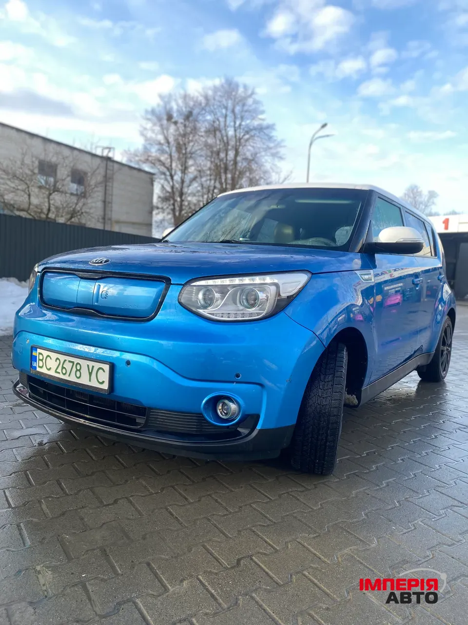 Kia Soul EV - фото 1