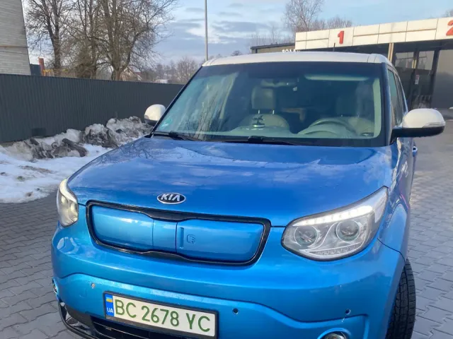 Kia Soul EV - фото 2