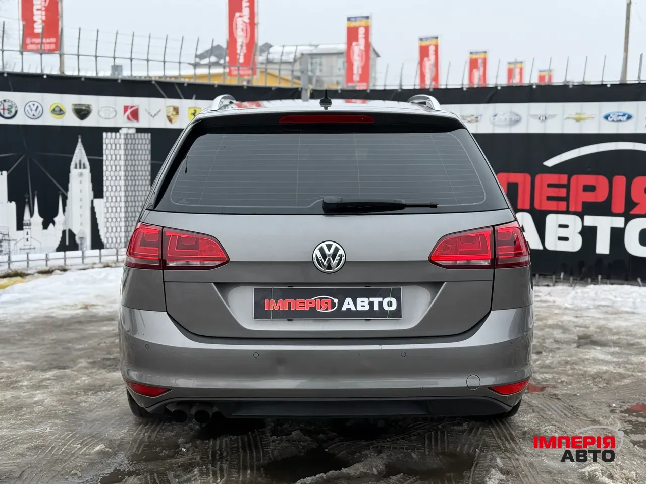 Volkswagen Golf - фото 4