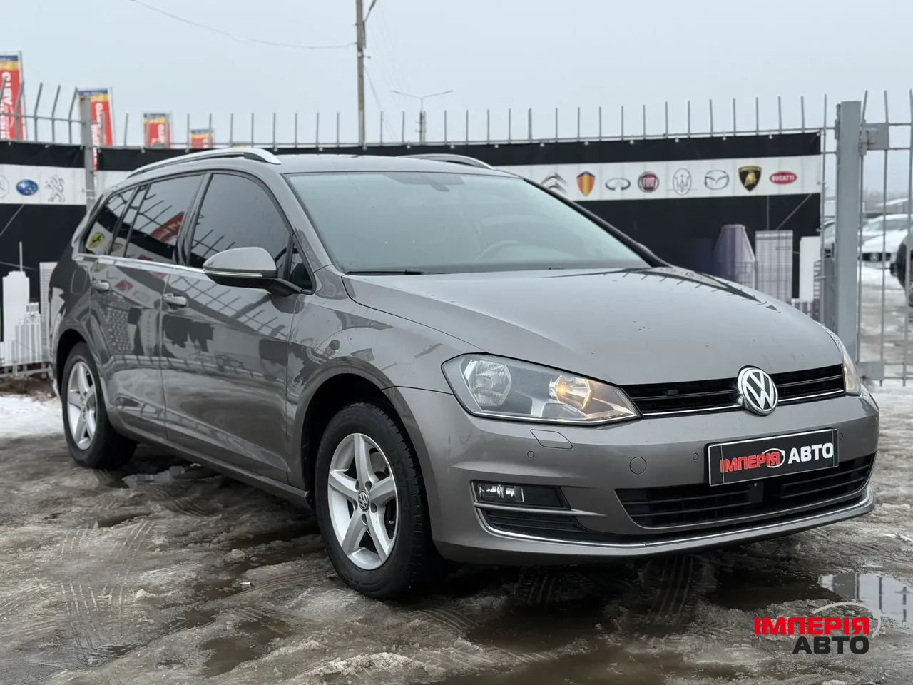 Volkswagen Golf - фото 3