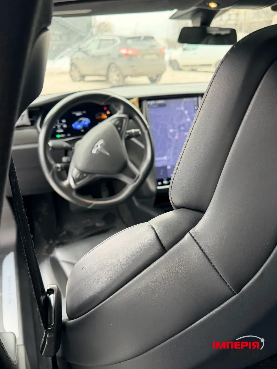 Tesla Model S - фото 11