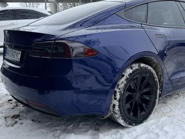 Tesla Model S - фото 3