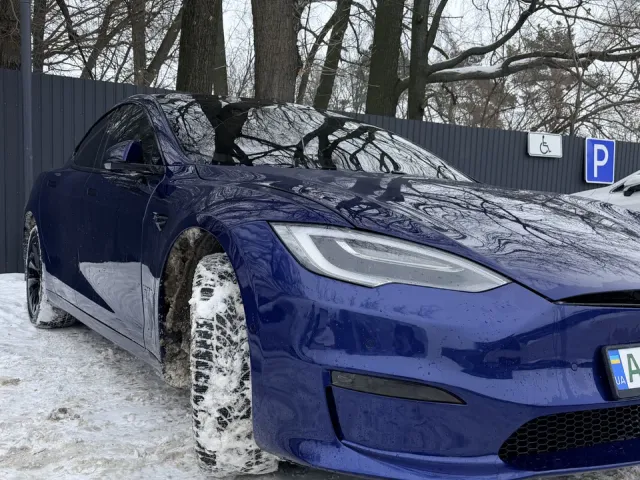 Tesla Model S - фото 2