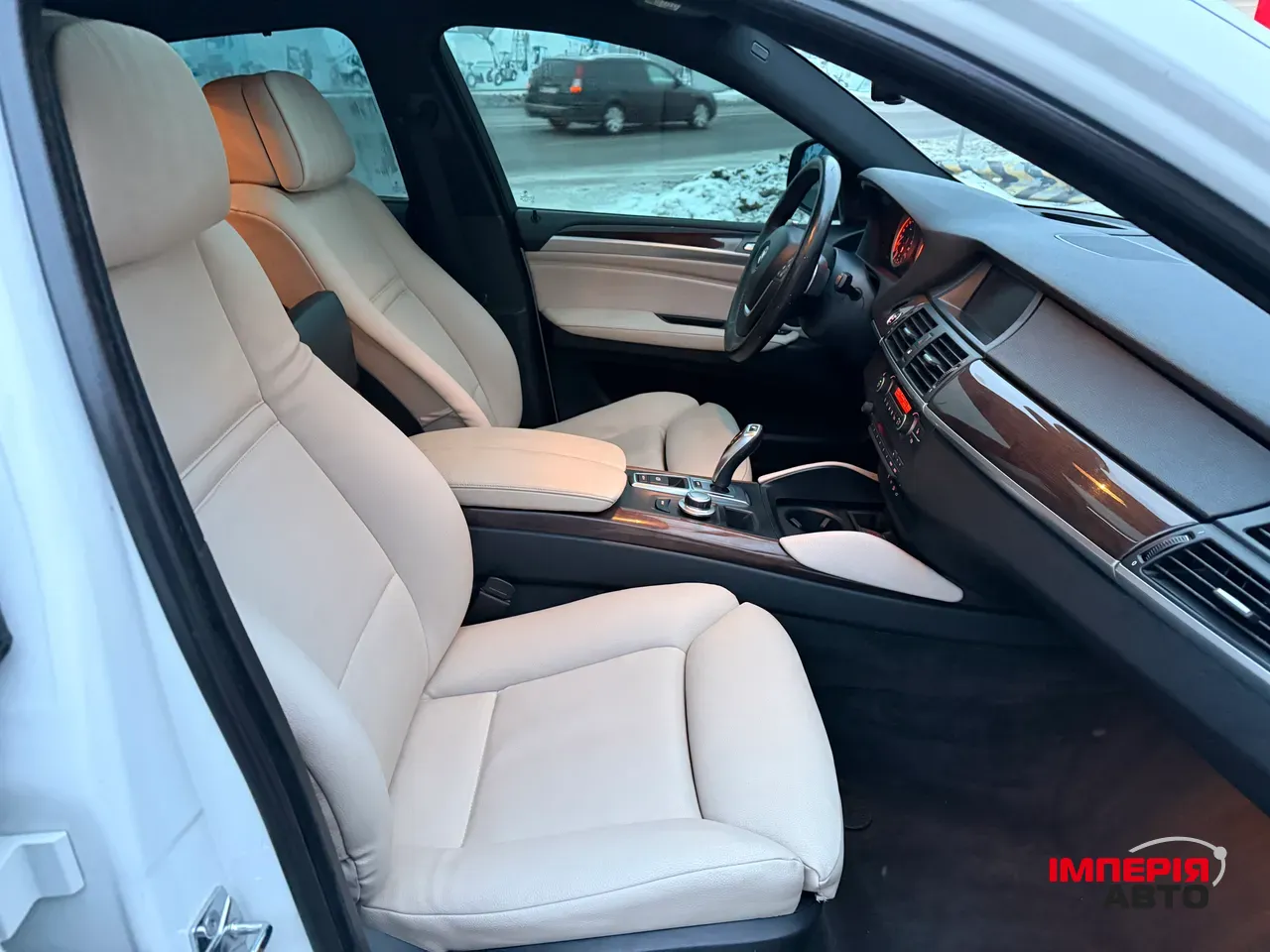 BMW X6 - фото 28