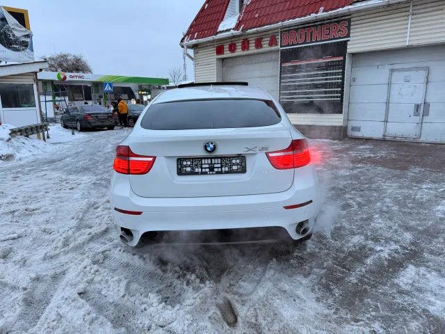 BMW X6 - фото 4
