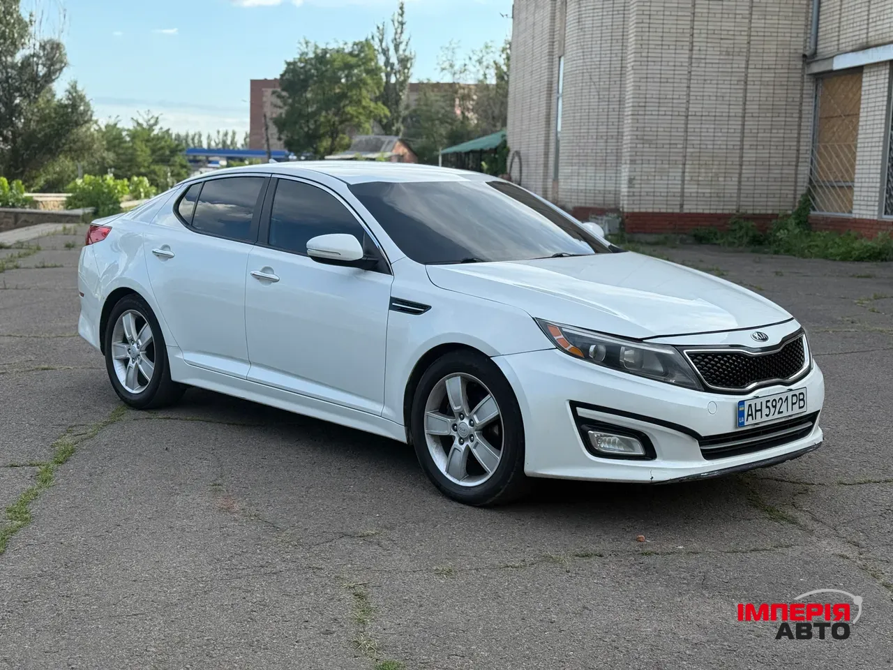 Kia Optima - фото 1