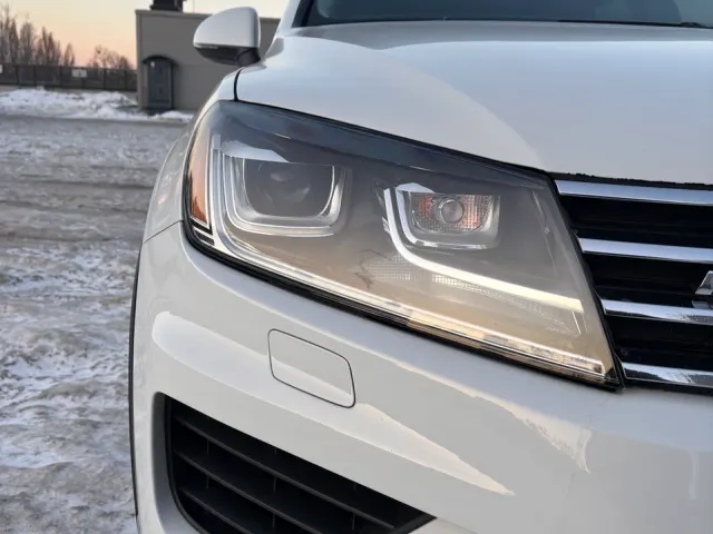 Volkswagen Touareg - фото 4