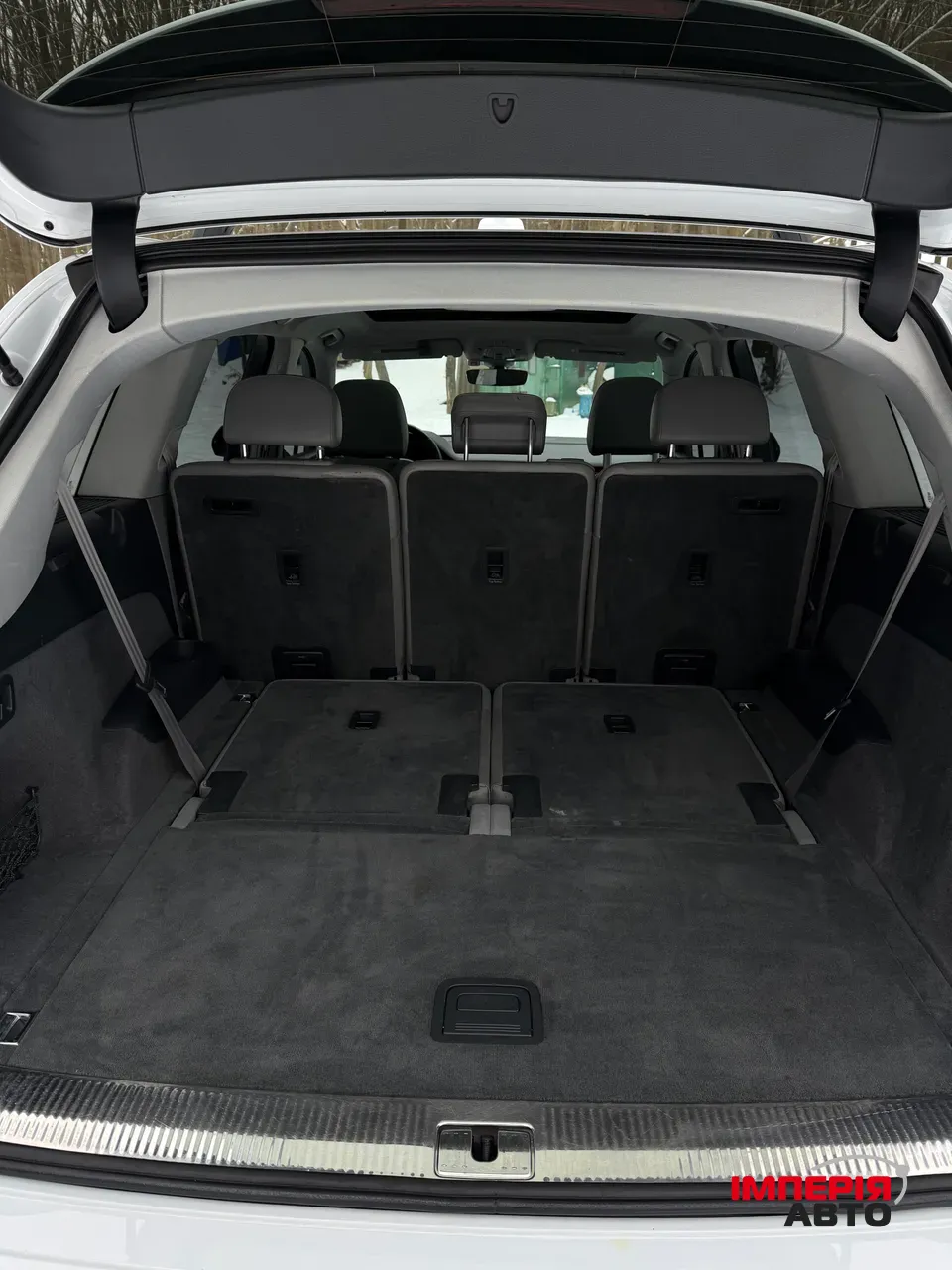 Audi Q7 - фото 48