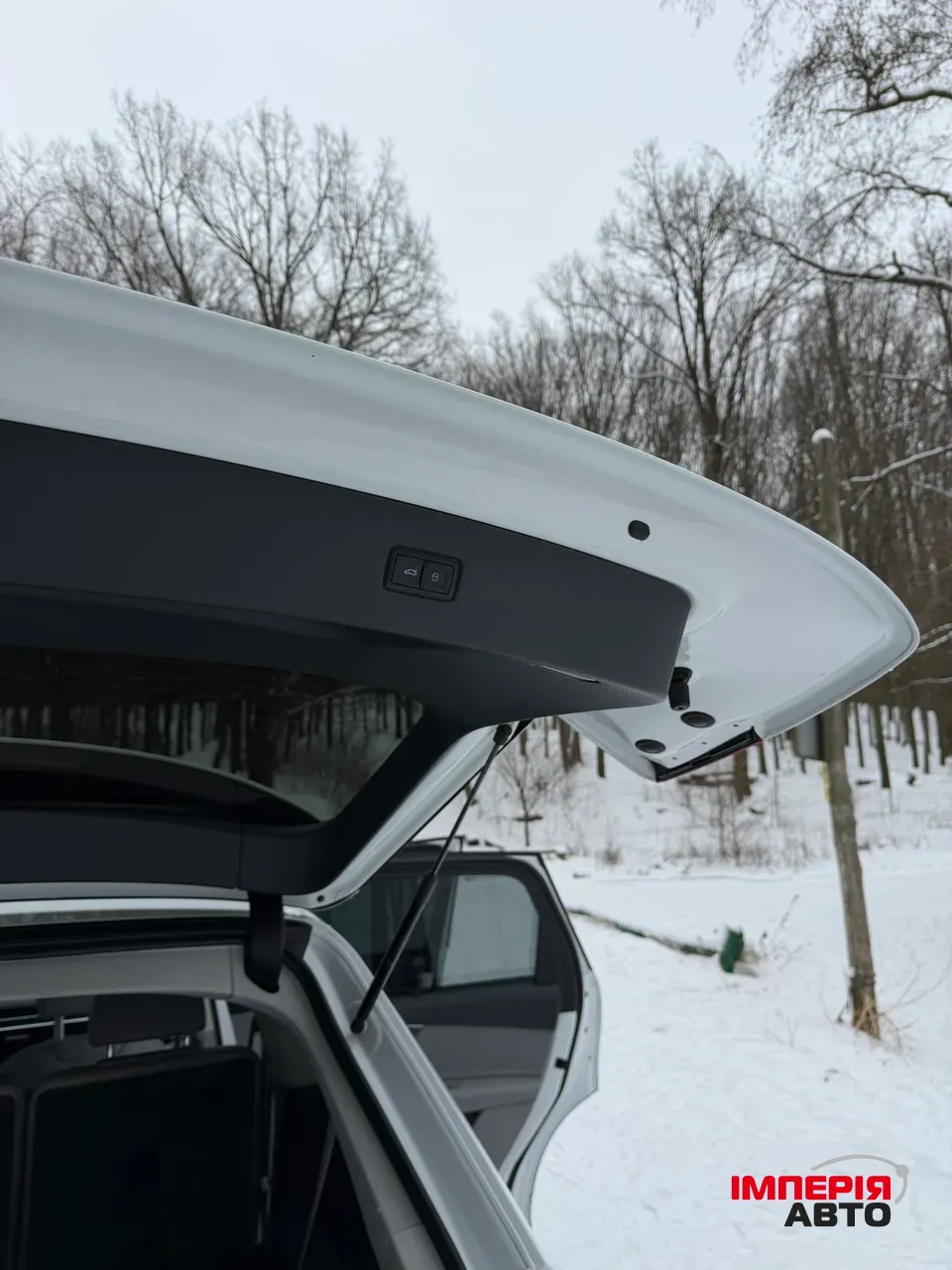 Audi Q7 - фото 21