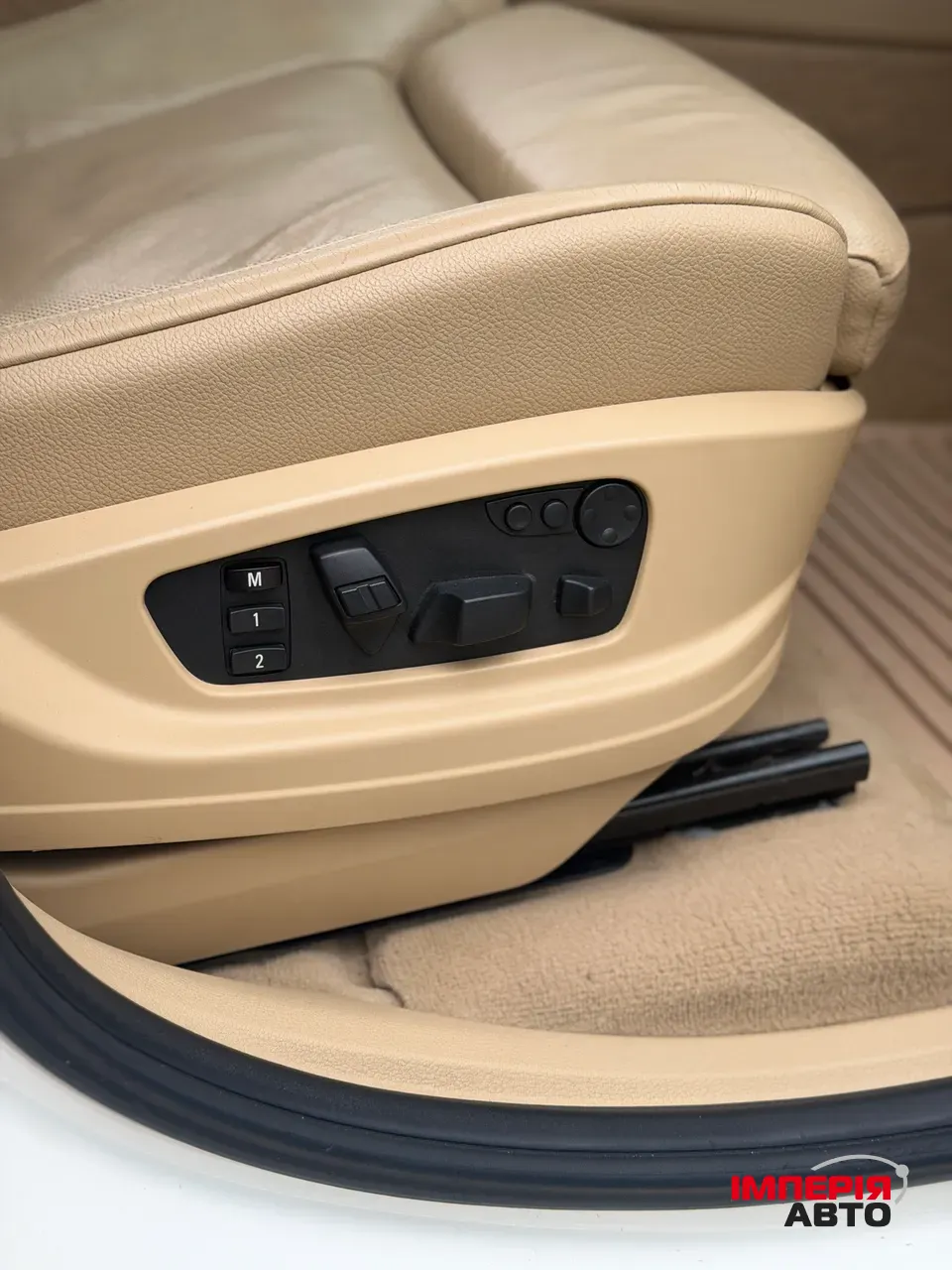 BMW X6 - фото 34